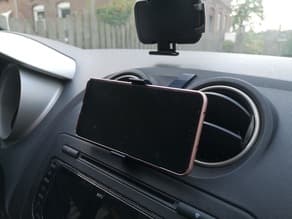 Photo of Seat Ibiza Smartphone holder (Huawei P20 Pro)