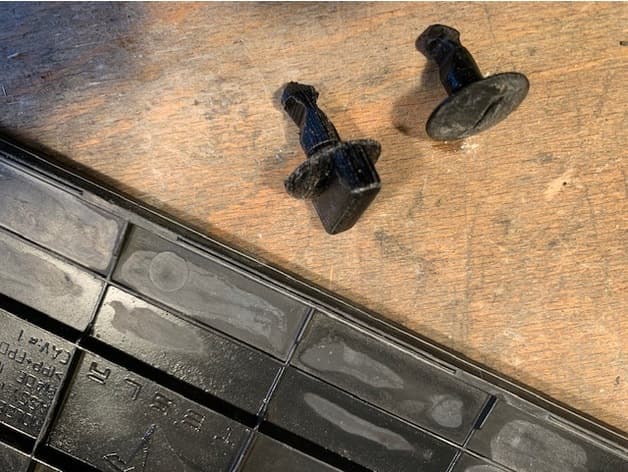 Tesla Model 3 Trailer Hitch Cover Fasteners (European Version) - image 4 of 6