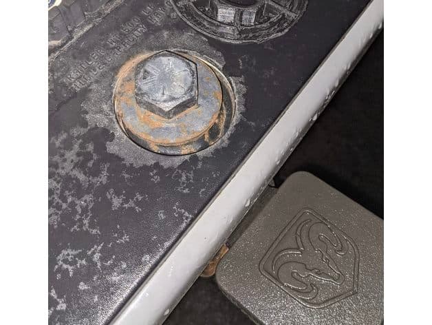 Dodge Ram 1500 bolt cover - image 3 of 5