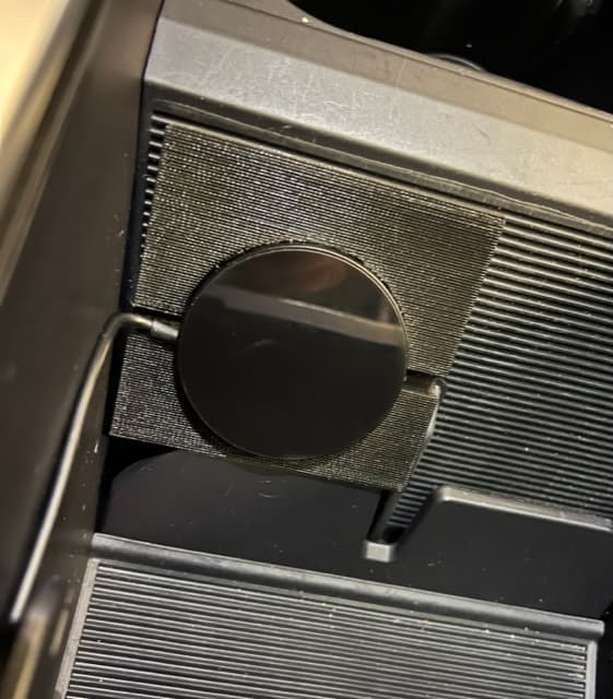 Lucid Air Wireless Charging Dock - image 2 of 3