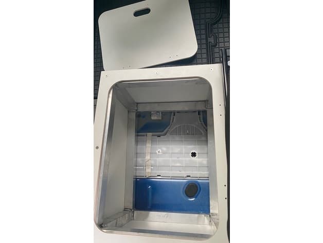 Crafter / Sprinter - Double-Seat to Single-Seat - image 6 of 6