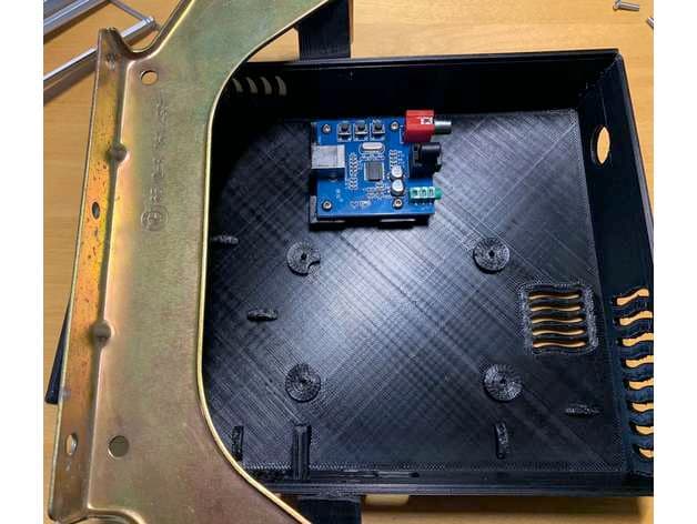 E39 Raspberry Pi CD-Changer Replacement - image 5 of 6