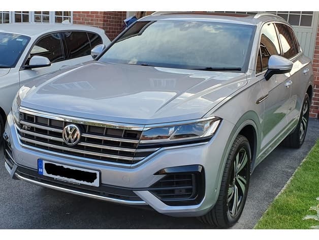 Volkswagen Touareg 2019 - Brodit style phone mount for dash - image 3 of 3