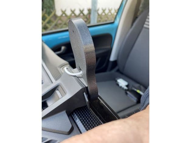 VW e-Up Magsafe iPhone holder - image 2 of 4
