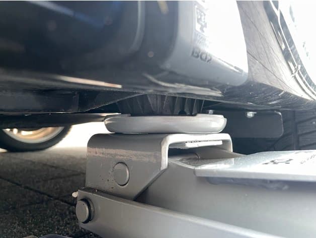 BMW Wagenheberaufnahme für BGS 2889 Wagenheber - image 3 of 6