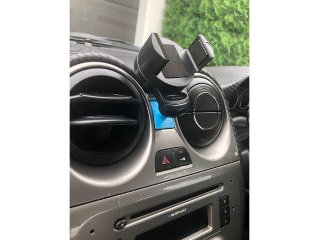 Alfa Romeo Mito Phone Holder - image 4 of 6