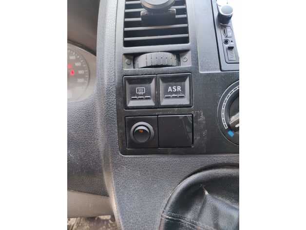 VW Transporter T5 Blank Dashboard - image 2 of 4