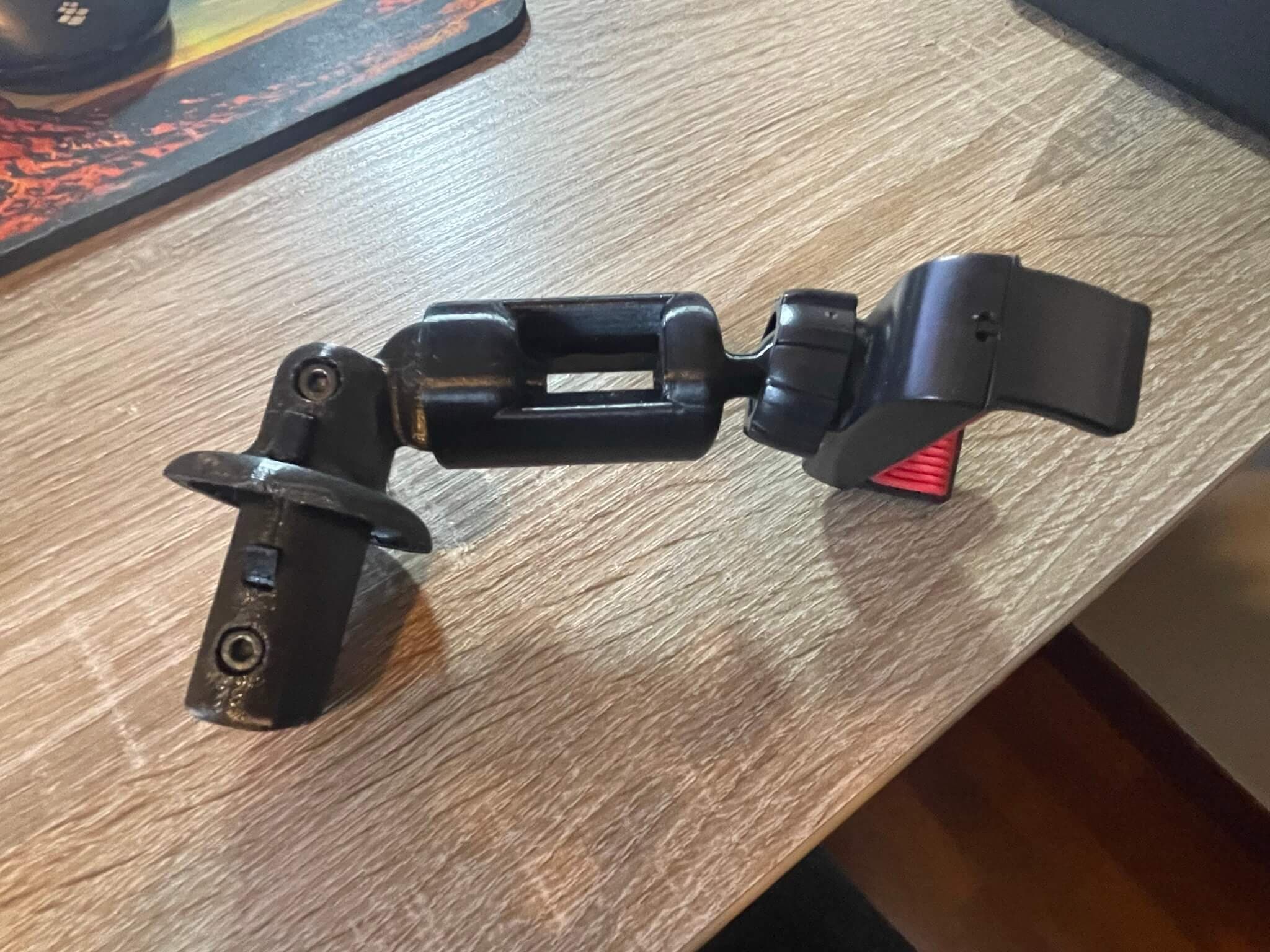 Fiat / Alpha Romeo Phone Mount for GPS plug - Ark rework - image 4 of 5