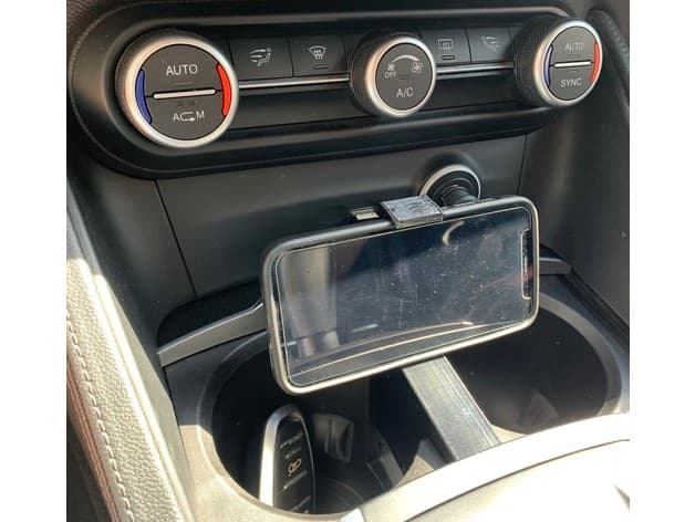 Photo of Alfa Romeo Stelvio Iphone 12 Mini Holder