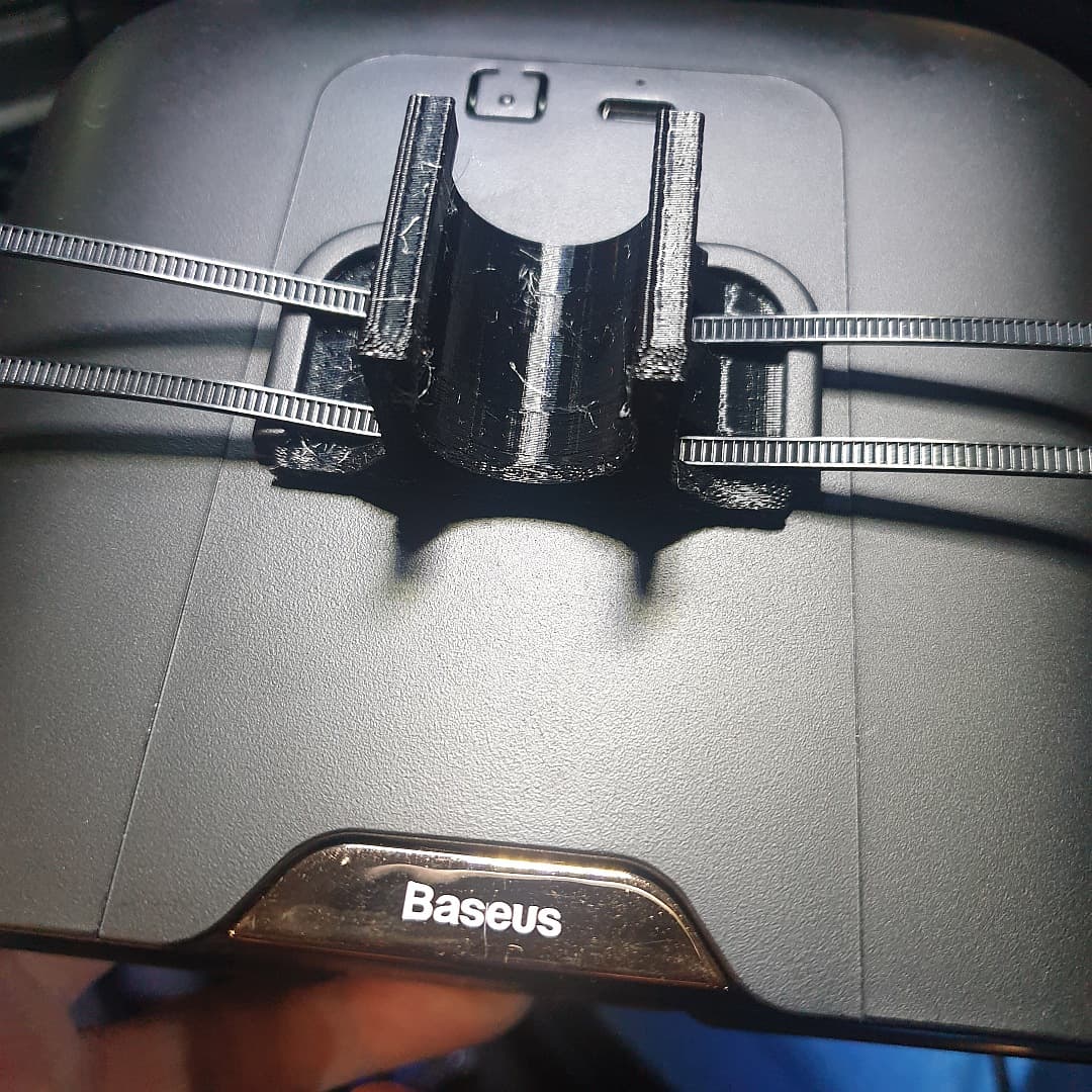 Baseus Smart Cleaner garbage can mount for Suzuki Jimny gen 4 2021- EU - image 2 of 4