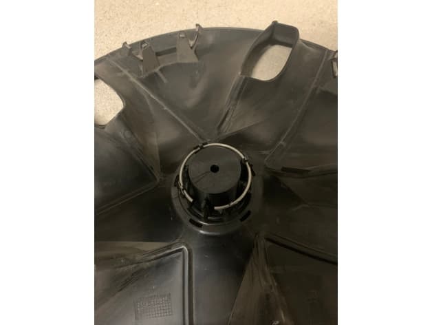 Tesla Aero Wheel Caps Holder - image 4 of 6