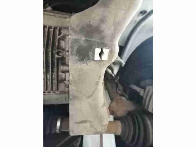 citroen : fixing clip of my engine cover / agraffe de fixation de mon cache-moteur - image 3 of 3