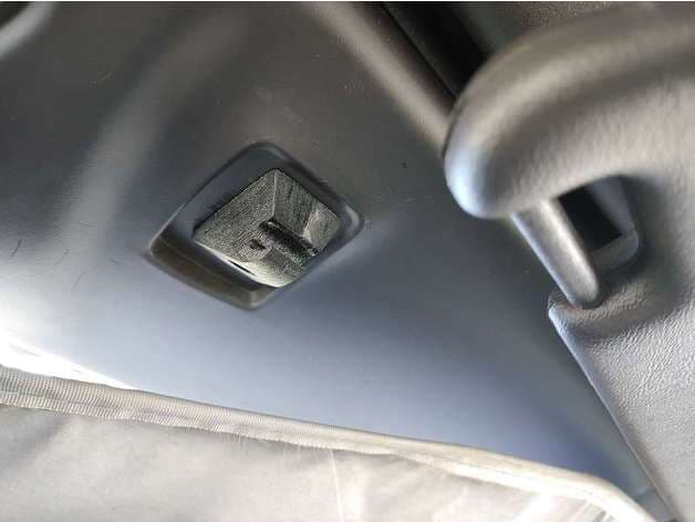 1998 Saab 900 sun visor clip - image 3 of 5