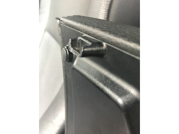 BMW E61 E60 Centerconsole catch repair - image 3 of 5