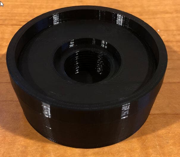 Lexus UX winter wheel center cap - image 3 of 5
