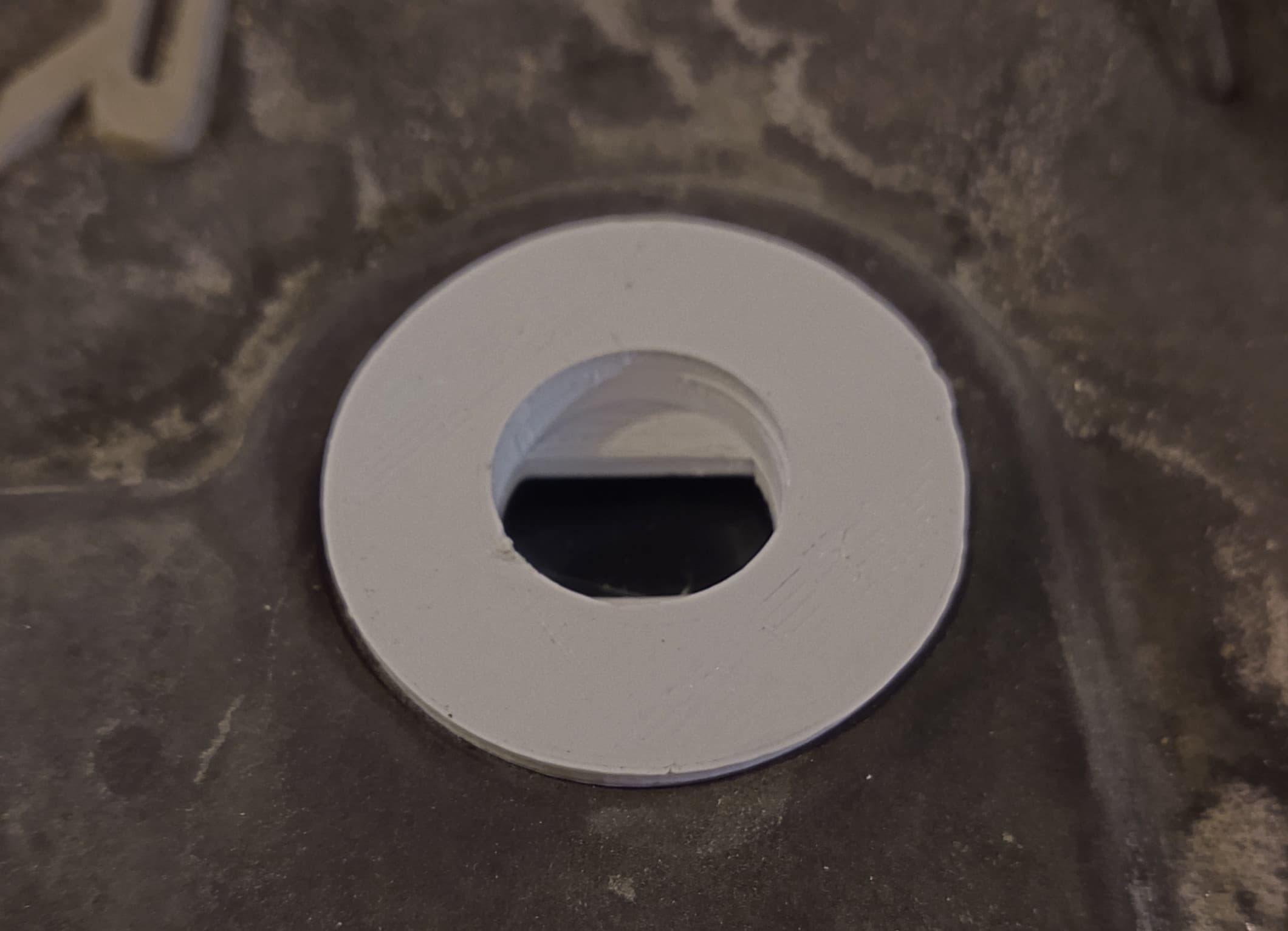 2018 Toyota C-HR Floor Mat Retention Clip Grommet Turnbuckle - image 3 of 3
