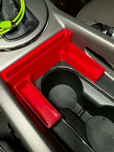 2010-2014 Kia Sportage Center console - image 2 of 4