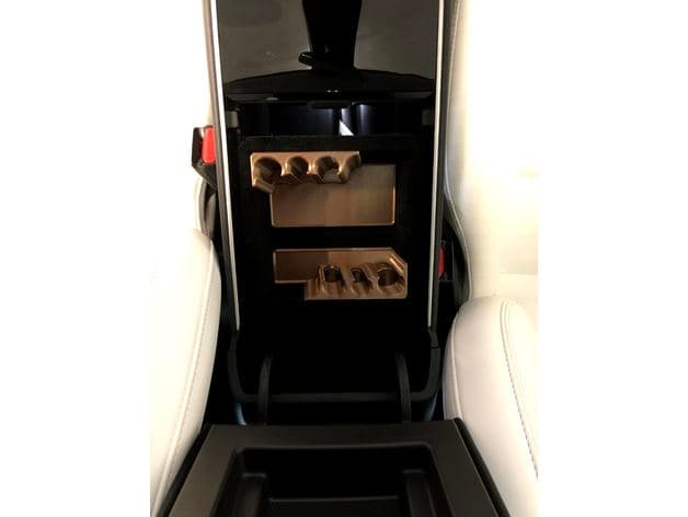 Ergonomic coin-holder for Tesla Model 3 - image 3 of 3