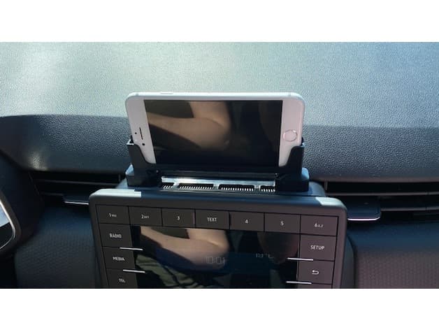 Renault Clio 5 base cell phone holder with holder for iPhone 6/7 | Renault Clio 5 Basis Handy mit Halterung für iPhone 6/7 - image 2 of 6