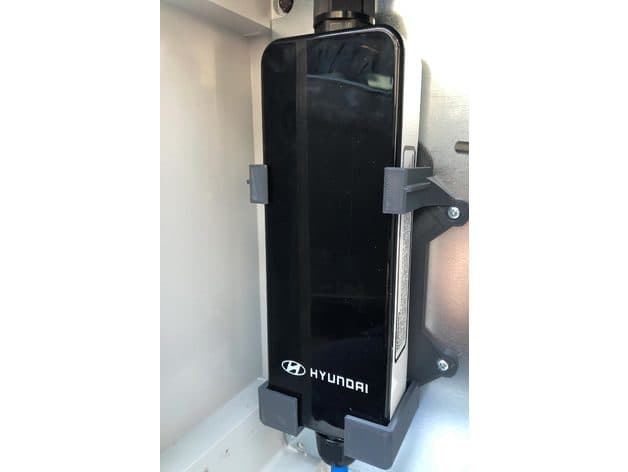 Hyundai Ioniq support EV charger - image 2 of 3