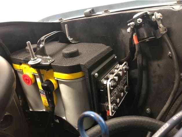 Photo of 67 Mustang Battery Top Fuse Holder