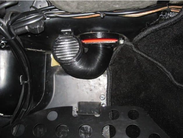 Photo of ElectroCooler footwell vent / blend valve cover
