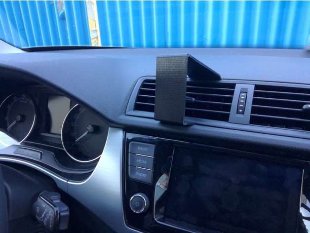 Photo of Skoda Fabia 3rd generation - mobile phone console