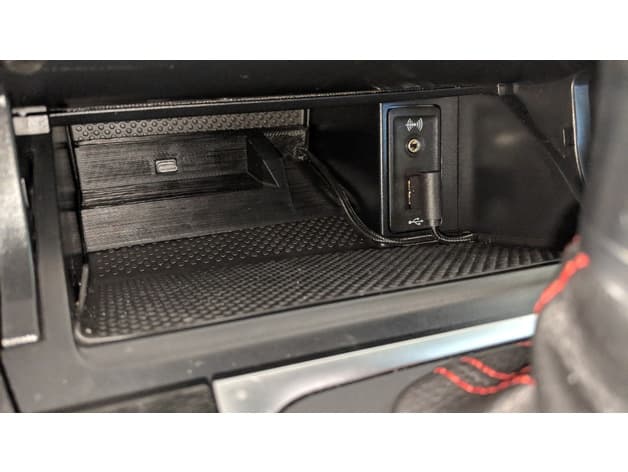 Pixel 2 XL dock for MK7 VW Golf GTI - image