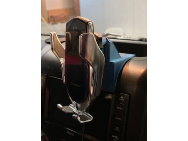 Jeep JKU (2016) 17 mm Ball mount for dashboard devices - image