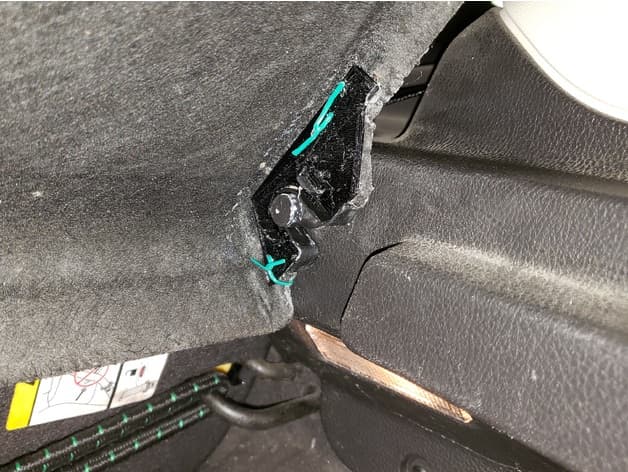 Photo of 2012 Ford Focus (3rd gen) Parcel Shelf Latch