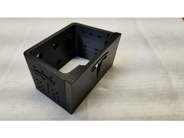 Tesla UMC wall mount 1.0 - image