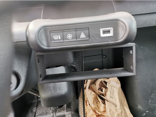 car radio bracket Support autoradion Citroën Ami - image