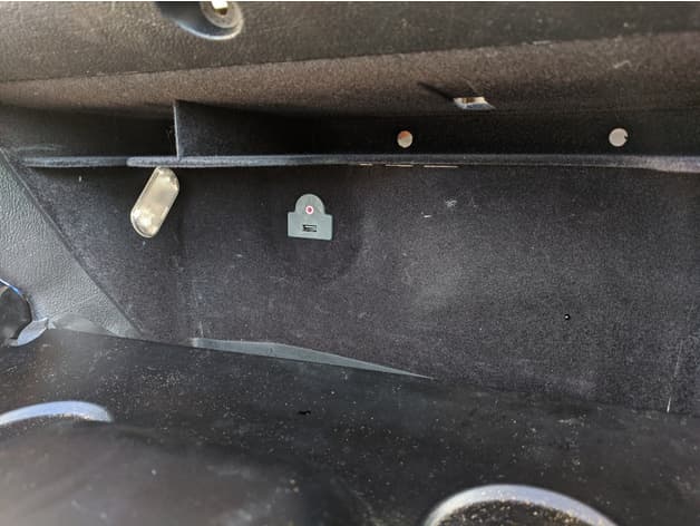 VW MK4 Glove Box USB AUX Panel Mount Faceplate - image