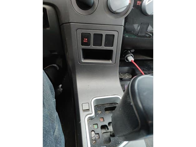 Tundra Phone Mount - image