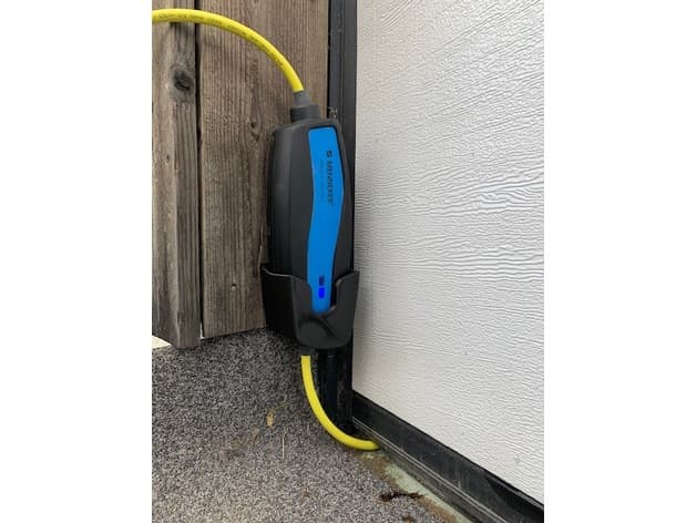 Holder for Volvo T8 hybrid charger - image