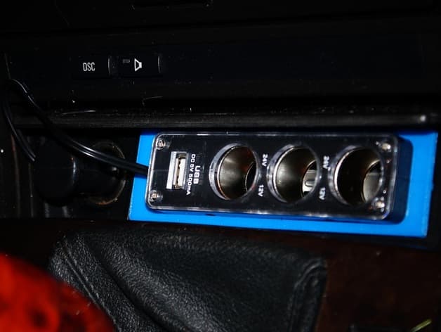 Cigarette lighter 3 way socket splitter with USB for BMW vehicles - image