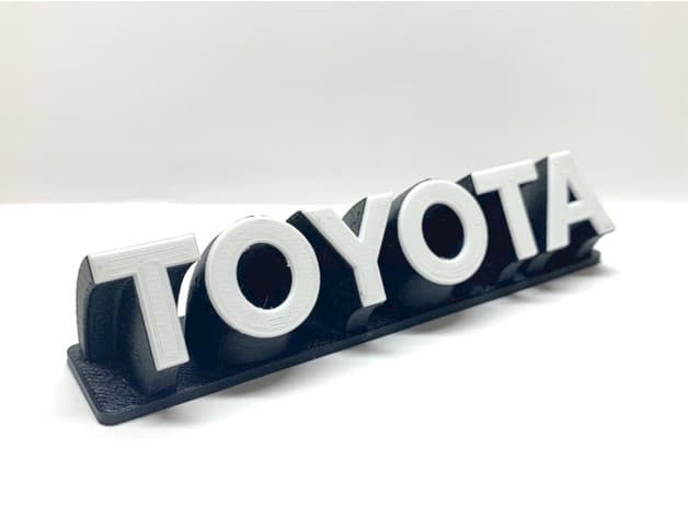 Toyota emblem - image