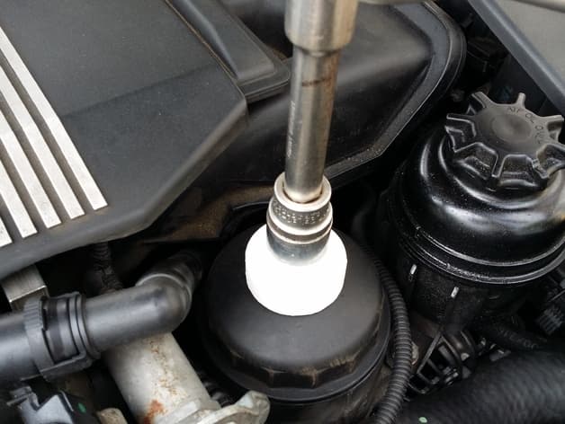 Oil Filter removal tool for BMW vehicles - image