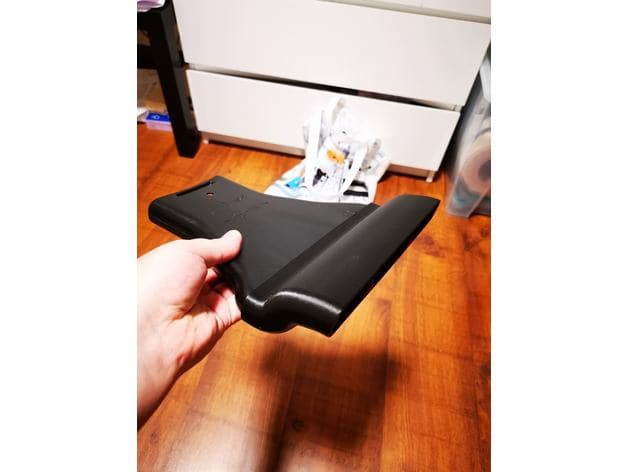 Photo of Lexus RX450h backseat foot air-vent extension