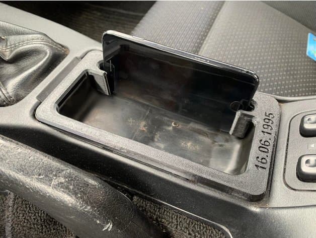 NA MX-5 ashtray mod - image