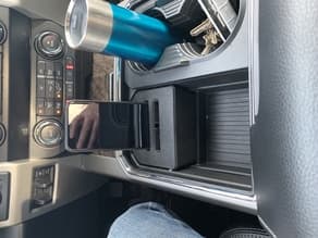 Photo of 2019 Ford F-350 dual iPhone holder